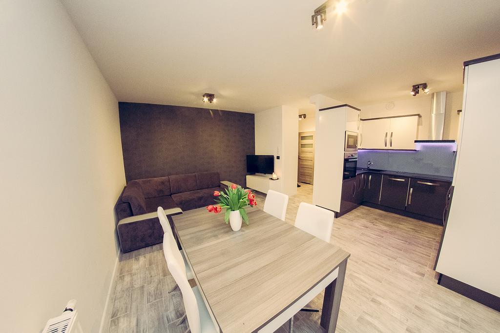 Comfort Inn Apartments - Gdansk,Jana Pawla II Екстер'єр фото